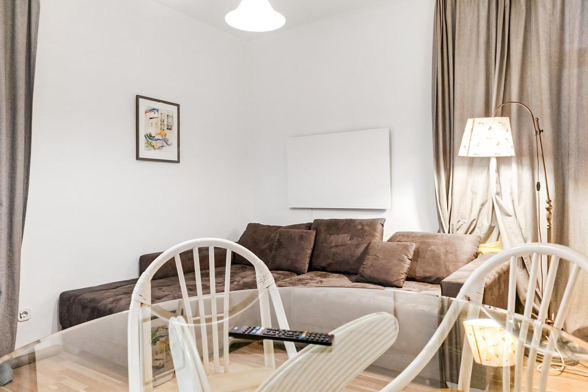 Budget Apartments Well Connected To The Whole City Вена Экстерьер фото