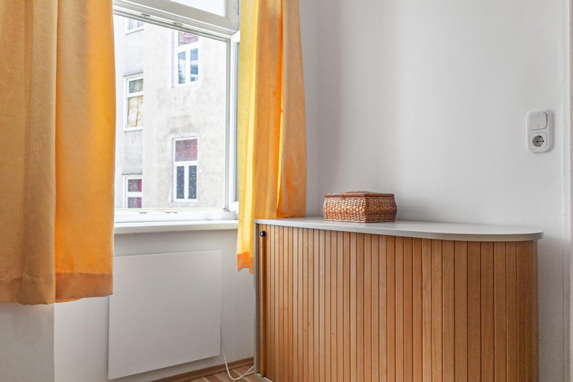 Budget Apartments Well Connected To The Whole City Вена Экстерьер фото