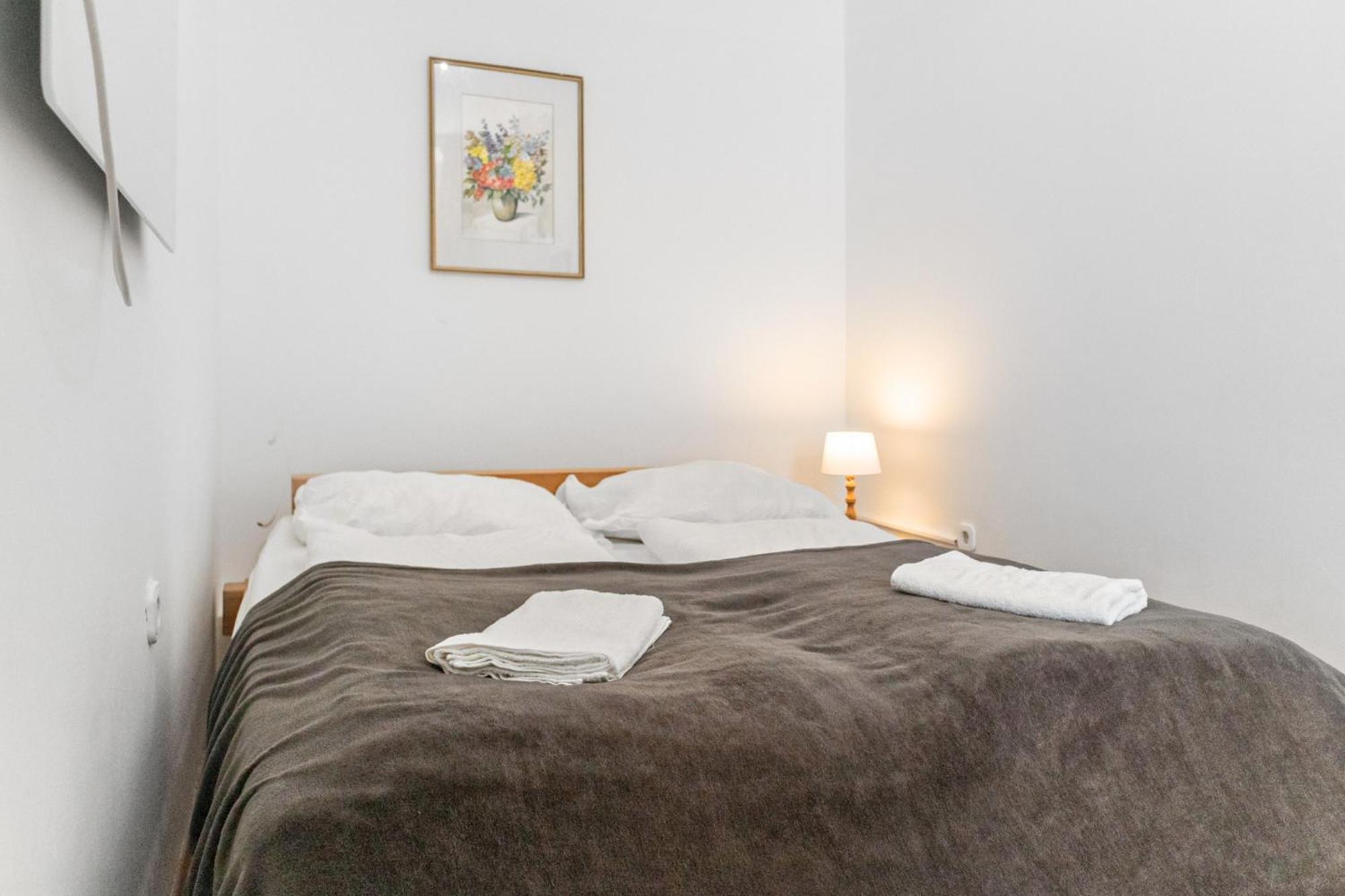 Budget Apartments Well Connected To The Whole City Вена Экстерьер фото
