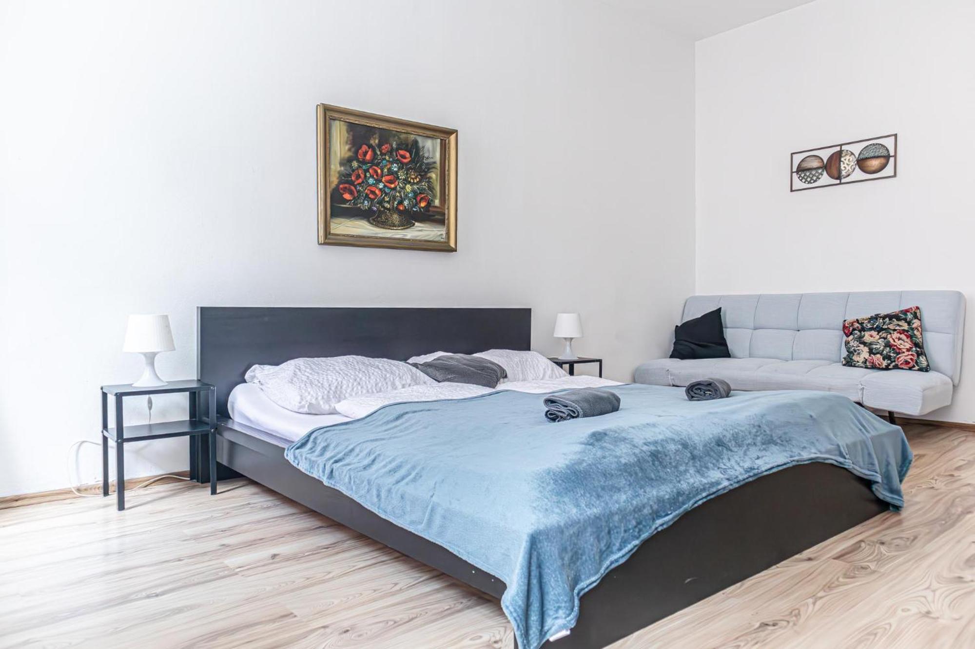Budget Apartments Well Connected To The Whole City Вена Экстерьер фото
